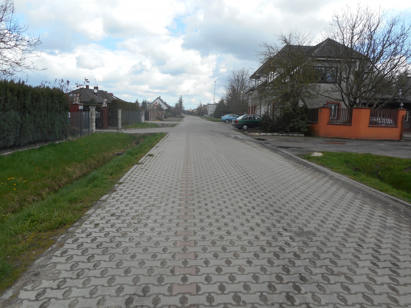 Zdjęcie do projektu Wykonanie nawierzchni i chodnik&oacute;w na drodze nr 370 ul. Pomorska w Gryficach